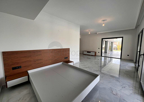 Villa mit 3+1 Grundrissen in Fethiye