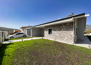 Villa mit 3+1 Grundrissen in Fethiye