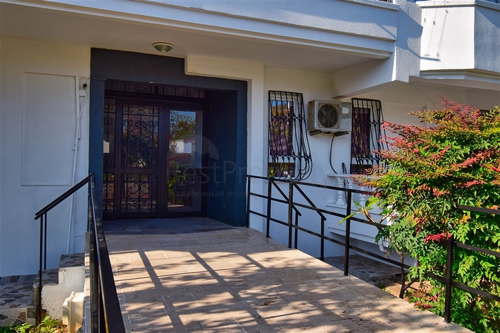 1+1 Wohnung in der Wohngegend Güzeloba - Antalya 1+1 Wohnung in der Wohngegend Güzeloba - Antalya