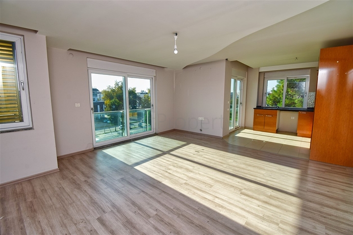 Apartment mit 3+1 Grundriss im Stadtteil Ermenek - Antalya