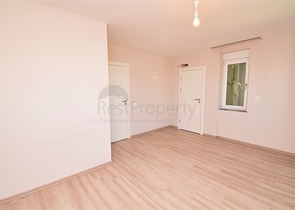 Apartment mit 3+1 Grundriss im Stadtteil Ermenek - Antalya