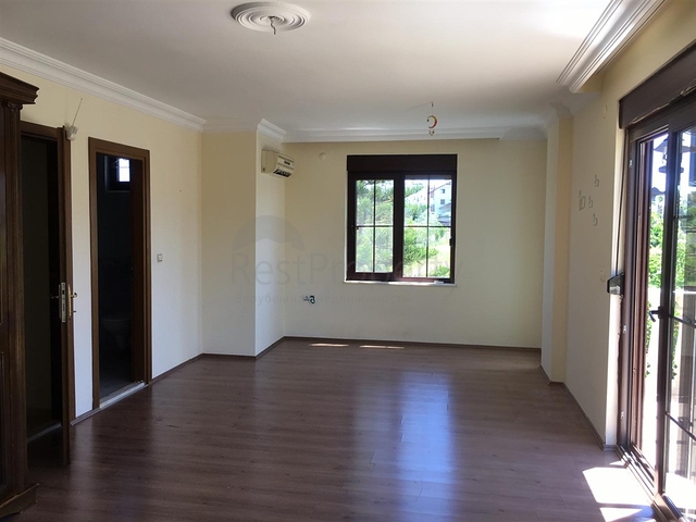 4+1-Villa in Side -Antalya-Umgebung 