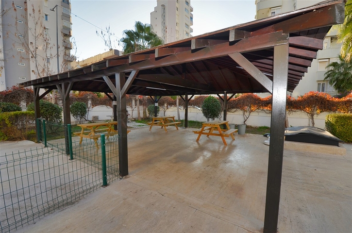 2+1 Wohnung im Stadtteil Lara - Antalya