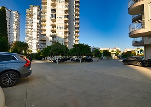 2+1 Wohnung im Stadtteil Lara - Antalya