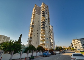 2+1 Wohnung im Stadtteil Lara - Antalya