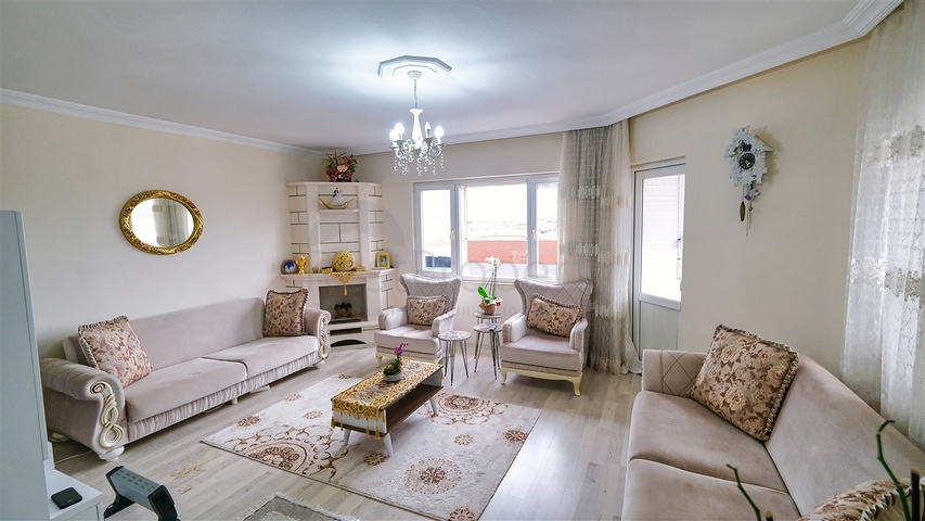 3+1 Wohnung in der Wohngegend Fener - Antalya 