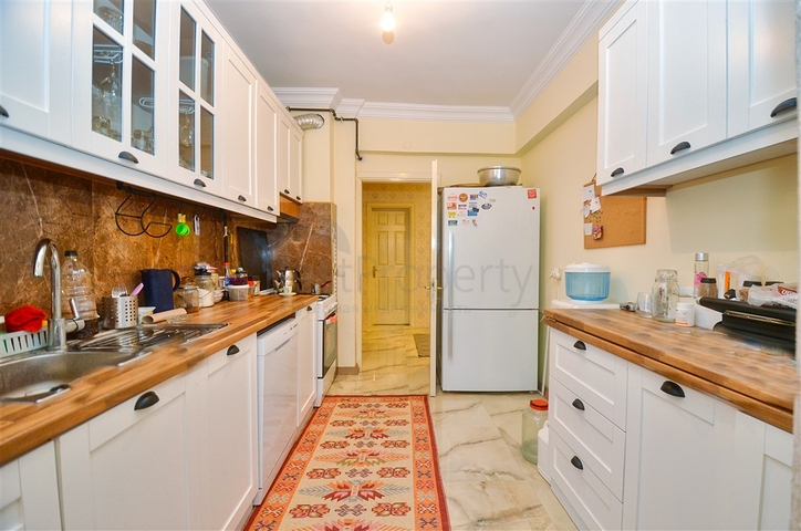 3+1 Wohnung in der Wohngegend Güzeloba - Antalya 