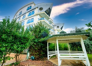 2+1-Apartments in der Wohngegend Persimmon - Antalya 