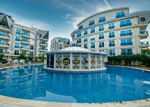2+1-Apartments in der Wohngegend Persimmon - Antalya 