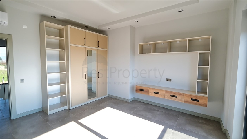 Villa mit 5+1 Grundrissen in der Region Doshemealty - Antalya 