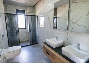 Villa mit 5+1 Grundrissen in der Region Doshemealty - Antalya 