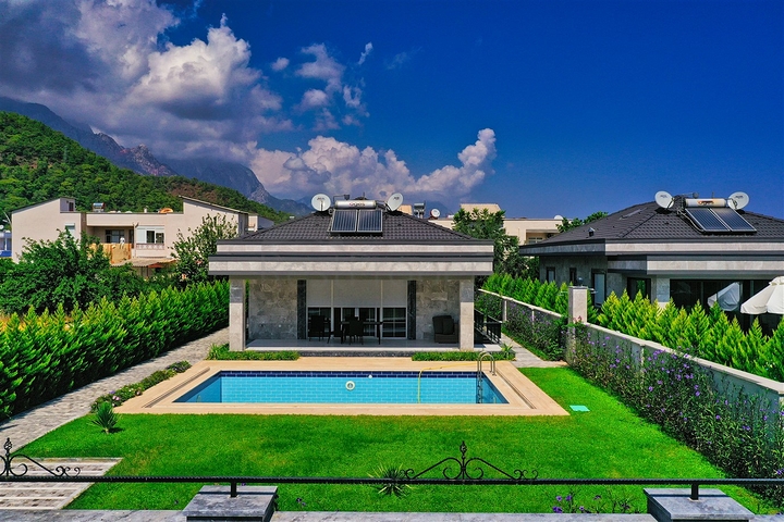 Villa mit 6+1 Grundriss in Kemer - Antalya 