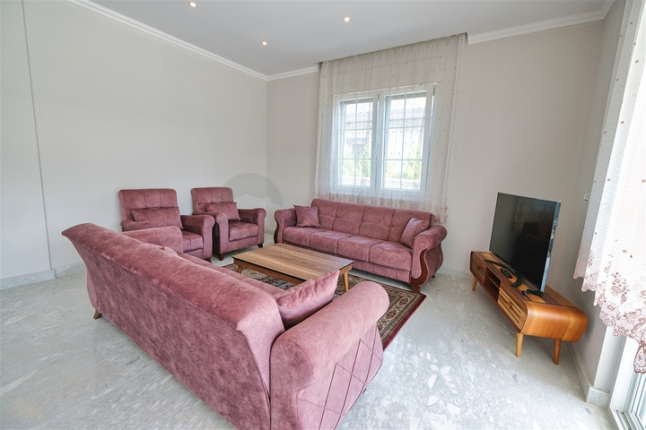 Villa mit 6+1 Grundriss in Kemer - Antalya 