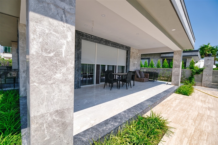 Villa mit 6+1 Grundriss in Kemer - Antalya 