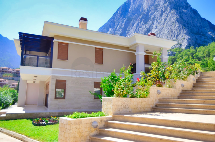 Villen im Stadtteil Hadjisekiller - Antalya