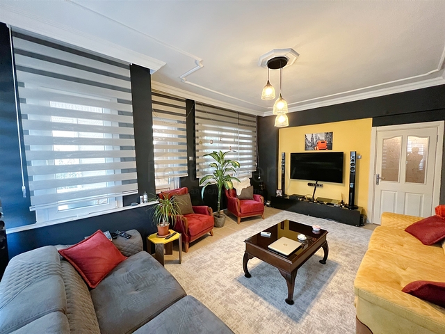 Wohnung mit 3+1 Grundriss im Wohnbezirk Shirinyaly - Antalya