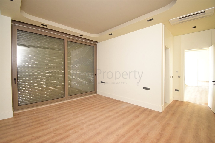 4+1-Villa in der Region Doshemealty - Antalya