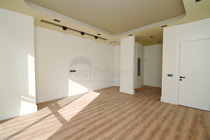 4+1-Villa in der Region Doshemealty - Antalya