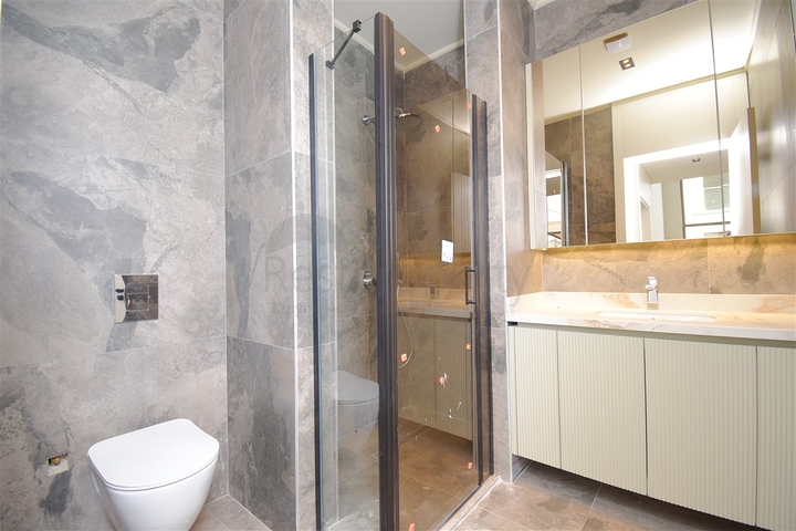 4+1-Villa in der Region Doshemealty - Antalya