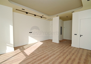 4+1-Villa in der Region Doshemealty - Antalya