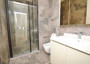 4+1-Villa in der Region Doshemealty - Antalya