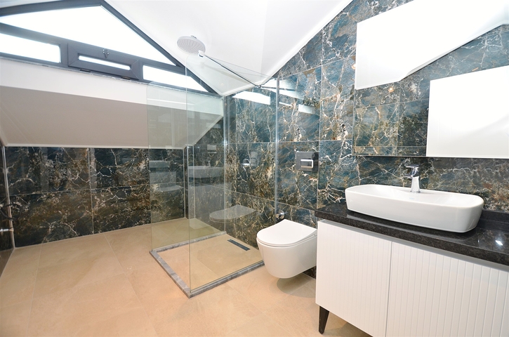 4+2- und 9+3-Villen in Kemer - Antalya