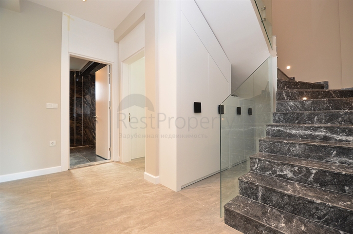 4+2- und 9+3-Villen in Kemer - Antalya