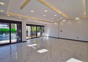 5+1-Villa in Lara - Antalya