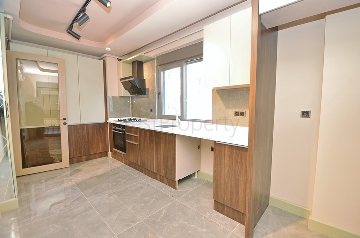 2+1 Wohnung im Zentrum von Antalya