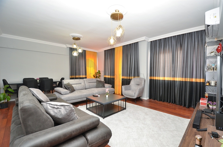 3+1 Wohnung in Altyntasch - Antalya