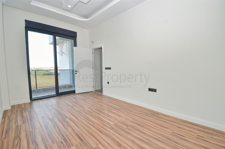 Villa mit 7+2 Grundrissen in der Region Doshemealty - Antalya