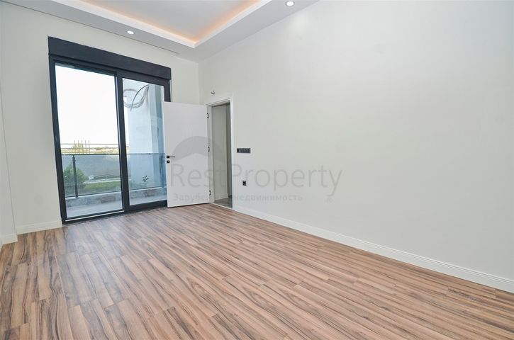 Villa mit 7+2 Grundrissen in der Region Doshemealty - Antalya