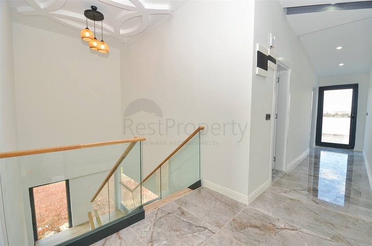 Villa mit 7+2 Grundrissen in der Region Doshemealty - Antalya