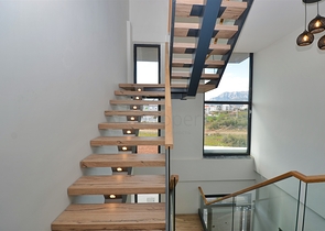 Villa mit 7+2 Grundrissen in der Region Doshemealty - Antalya