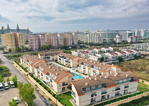 1+1 Wohnung im Stadtteil Kundu - Antalya 