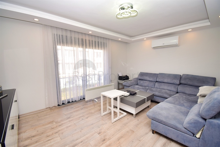 3+1 Wohnung in der Wohngegend Güzeloba - Antalya