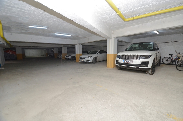 4+1 Wohnung in der Wohngegend Çaglayan - Antalya 