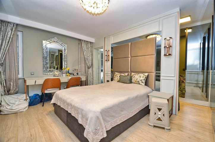 4+1 Wohnung in der Wohngegend Çaglayan - Antalya 