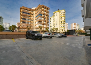 4+1 Wohnung in der Wohngegend Çaglayan - Antalya 