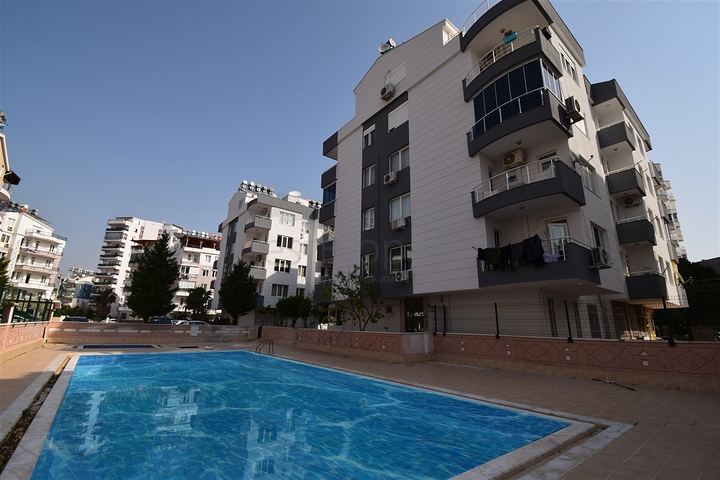 Wohnung mit 4+1 Grundriss im Wohnbezirk Liman - Antalya 