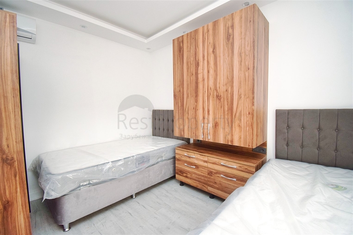 Villa mit 7+3 Grundrissen in Altyntas - Antalya 