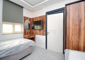 Villa mit 7+3 Grundrissen in Altyntas - Antalya 