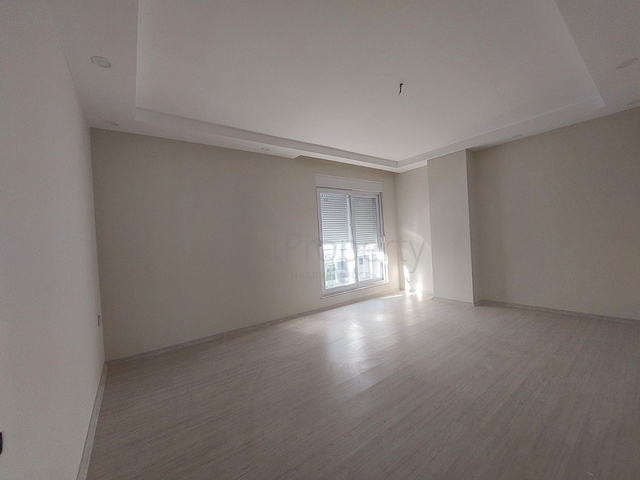 Apartments mit 3+1 , 4+1 und 6+1 Duplex im Wohnbezirk Kyzyltoprak - Antalya 