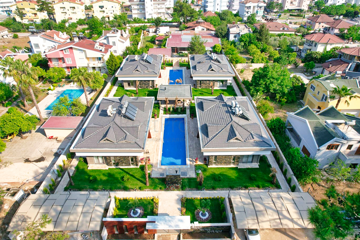 4+1-Villa im Wohnbezirk Aslanbujak - Antalya