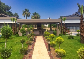 4+1-Villa im Wohnbezirk Aslanbujak - Antalya