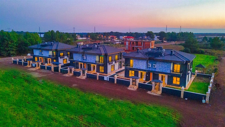 4+1-Villen im Stadtteil Doshemealty - Antalya 