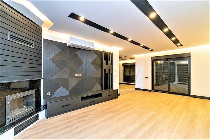 4+1-Villen im Stadtteil Doshemealty - Antalya 