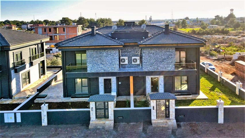 4+1-Villen im Stadtteil Doshemealty - Antalya 