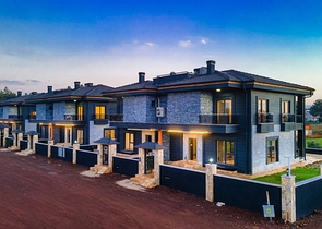 4+1-Villen im Stadtteil Doshemealty - Antalya 