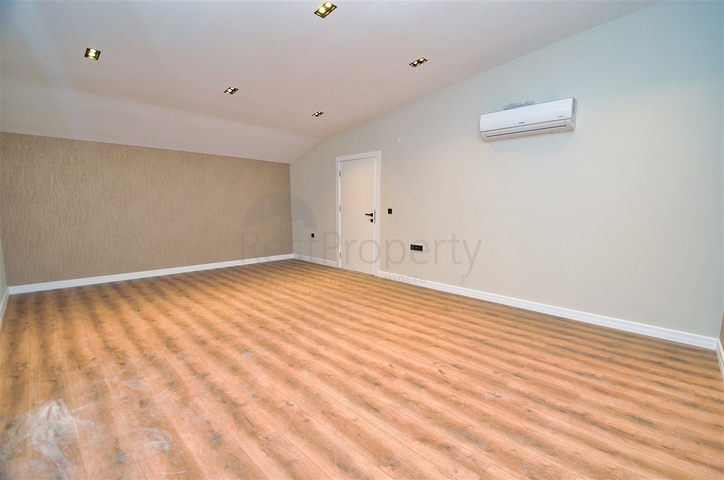 3+1-Villen im Wohnbezirk Güzeloba - Antalya 